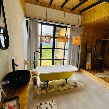 Pousada Colina Dos Ventos - Cabana Alpha Урубиси Экстерьер фото